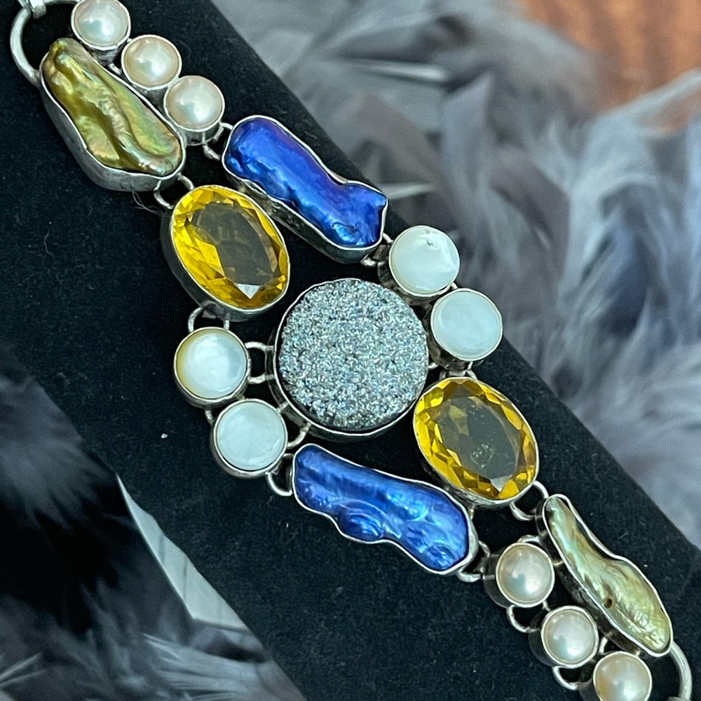 Silver bracelet with druzy, moon stones, pearls 6”-7,5”